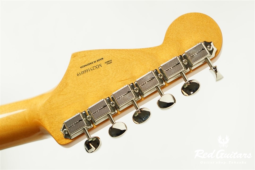 Vintera III Early 60s Stratocaster - Black